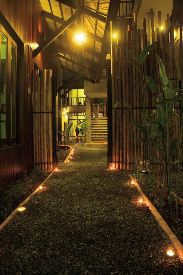 Hotel Nawa Sheeva Chiang Mai Zewnętrze zdjęcie