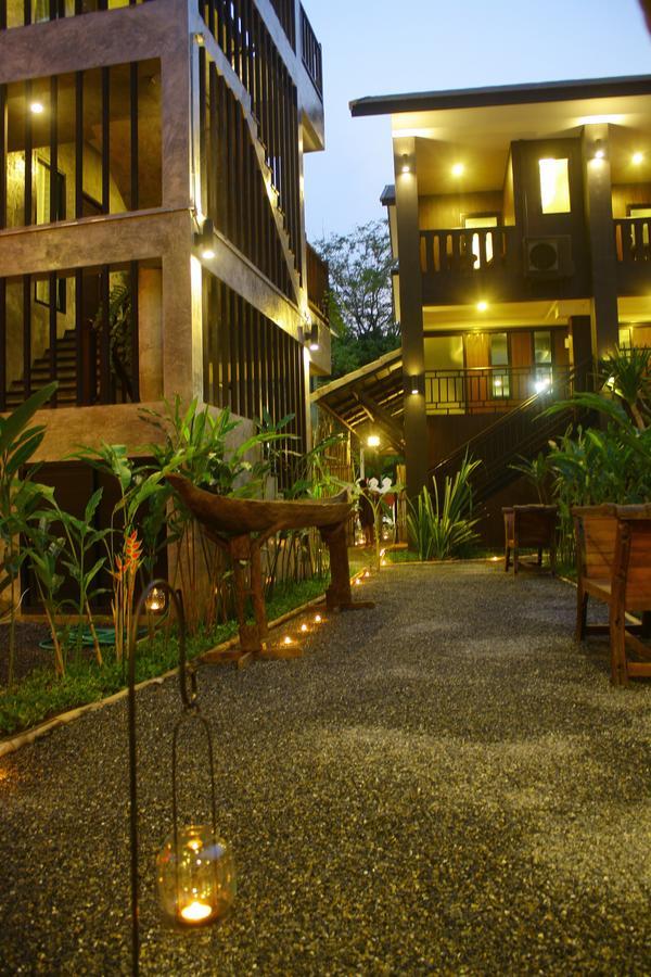 Hotel Nawa Sheeva Chiang Mai Zewnętrze zdjęcie