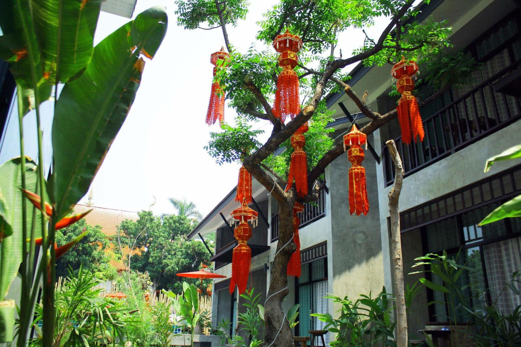 Hotel Nawa Sheeva Chiang Mai Zewnętrze zdjęcie