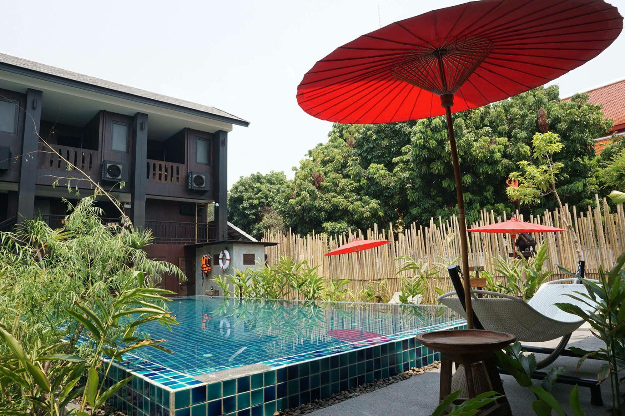 Hotel Nawa Sheeva Chiang Mai Zewnętrze zdjęcie